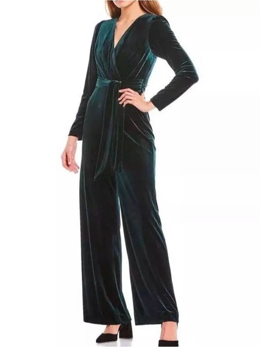 Miranda Velvet Jumpsuit in Emerald Green
